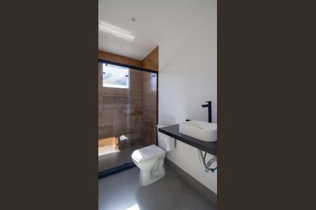 Casa de condomínio à venda com 269m², 3 quartos e 3 vagasBanheiro da Suíte 2