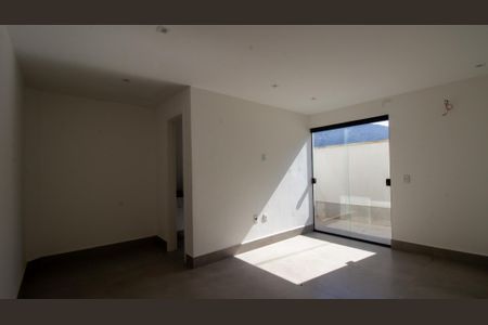 Casa de condomínio à venda com 269m², 3 quartos e 3 vagasSuíte 1