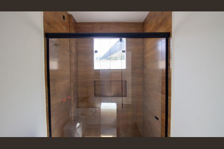 Casa de condomínio à venda com 269m², 3 quartos e 3 vagasBanheiro da Suíte 1