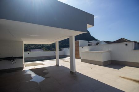 Casa de condomínio à venda com 269m², 3 quartos e 3 vagasÁrea Externa