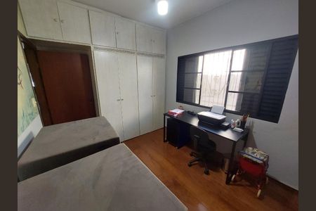 Foto 30 de casa à venda com 3 quartos, 216m² em Parque São Quirino, Campinas