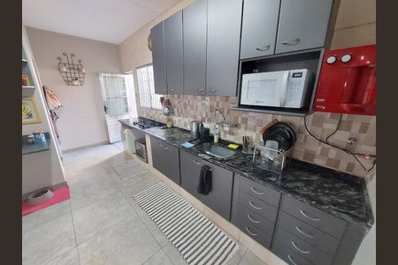 Casa à venda com 216m², 3 quartos e 3 vagasFoto 08