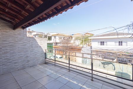 Casa à venda com 250m², 4 quartos e 2 vagas Casa à venda com 250m², 4 quartos e 2 vagasSacada Suíte 4