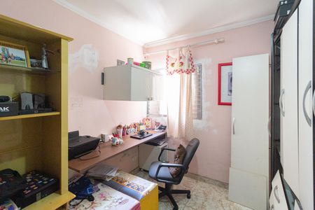 Casa à venda com 250m², 4 quartos e 2 vagas Casa à venda com 250m², 4 quartos e 2 vagasQuarto 2