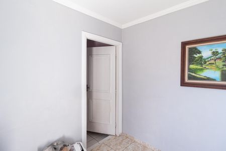 Casa à venda com 250m², 4 quartos e 2 vagas Casa à venda com 250m², 4 quartos e 2 vagasSala