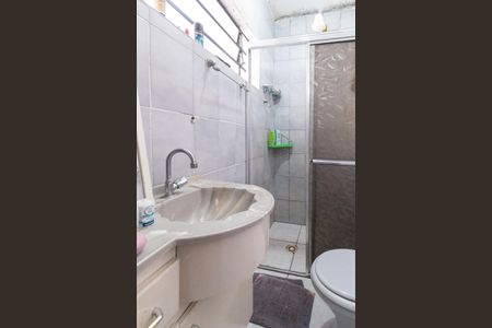 Casa à venda com 250m², 4 quartos e 2 vagas Casa à venda com 250m², 4 quartos e 2 vagasBanheiro da suíte 1