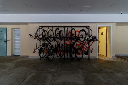 Studio à venda com 42m², 1 quarto e 1 vaga Studio à venda com 42m², 1 quarto e 1 vagaBicicletário