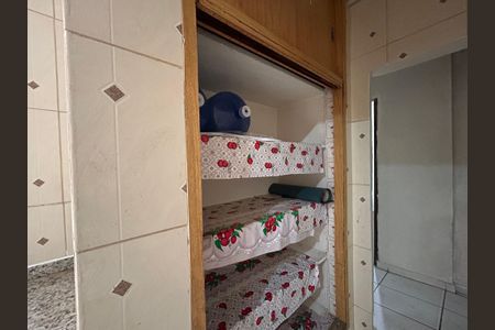 Casa para alugar com 100m², 3 quartos e 1 vaga Casa para alugar com 100m², 3 quartos e 1 vagaDespensa
