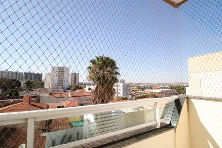 Apartamento para alugar com 134m², 3 quartos e 2 vagasQuarto 3 - Suíte - Sacada