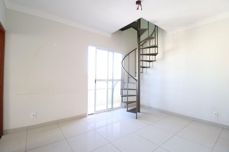 Apartamento para alugar com 134m², 3 quartos e 2 vagasSala