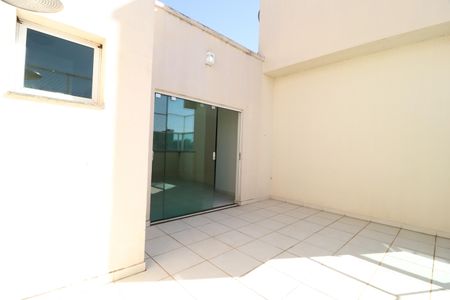 Apartamento para alugar com 134m², 3 quartos e 2 vagasTerraço