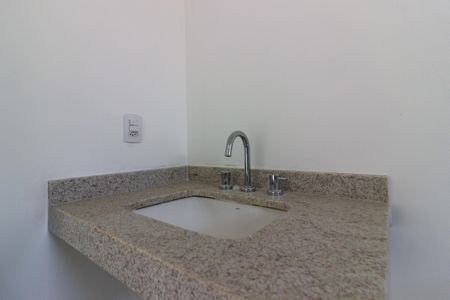 Apartamento à venda com 157m², 4 quartos e 2 vagas Apartamento à venda com 157m², 4 quartos e 2 vagasBanheiro da Suíte 2