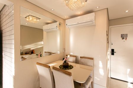 Apartamento à venda com 63m², 2 quartos e 1 vagaSala