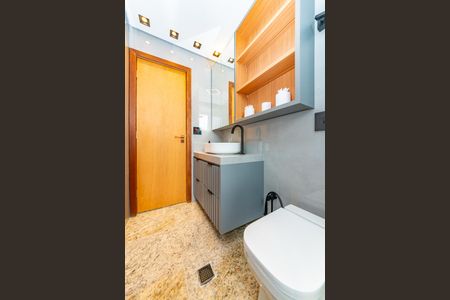 Apartamento para alugar com 144m², 4 quartos e 2 vagasBanheiro Social