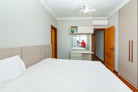 Apartamento para alugar com 144m², 4 quartos e 2 vagasSuíte