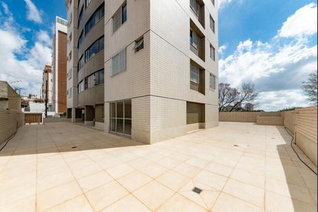 Apartamento para alugar com 144m², 4 quartos e 2 vagasÁrea comum