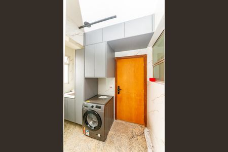 Apartamento para alugar com 144m², 4 quartos e 2 vagasÁrea de Serviço