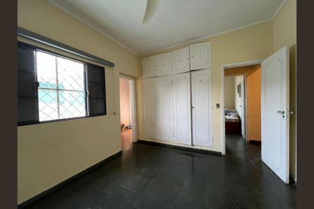 Foto 07 de casa à venda com 4 quartos, 249m² em Parque São Quirino, Campinas