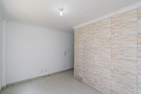 Apartamento para alugar com 80m², 4 quartos e sem vaga Apartamento para alugar com 80m², 4 quartos e sem vagaSala
