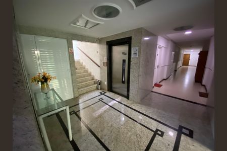 Apartamento à venda com 42m², 2 quartos e 1 vagaHall