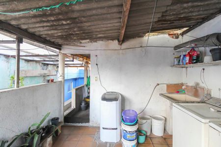 Casa à venda com 125m², 6 quartos e 4 vagas Casa à venda com 125m², 6 quartos e 4 vagasÁrea de Serviço