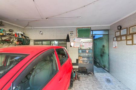 Casa à venda com 125m², 6 quartos e 4 vagas Casa à venda com 125m², 6 quartos e 4 vagasGaragem