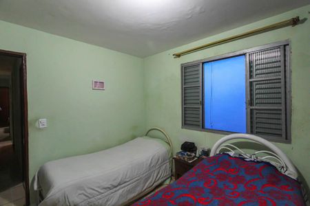 Casa à venda com 125m², 6 quartos e 4 vagas Casa à venda com 125m², 6 quartos e 4 vagasQuarto 1