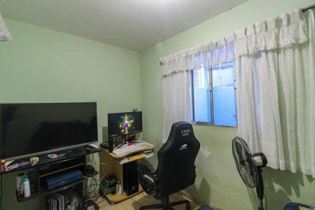 Casa à venda com 125m², 6 quartos e 4 vagas Casa à venda com 125m², 6 quartos e 4 vagasQuarto 2