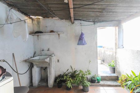 Casa à venda com 125m², 6 quartos e 4 vagas Casa à venda com 125m², 6 quartos e 4 vagasÁrea de Serviço