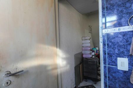 Casa à venda com 125m², 6 quartos e 4 vagas Casa à venda com 125m², 6 quartos e 4 vagasLavabo