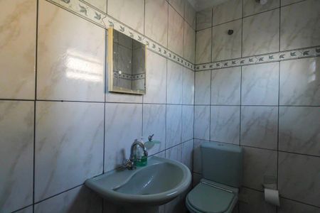 Casa à venda com 125m², 6 quartos e 4 vagas Casa à venda com 125m², 6 quartos e 4 vagasBanheiro da Suíte 1