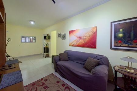 Apartamento para alugar com 78m², 2 quartos e 1 vagaSala