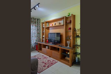 Sala de apartamento para alugar com 2 quartos, 78m² em Vila Tupi, Praia Grande