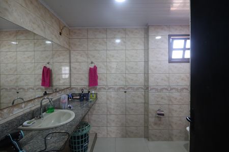 Casa à venda com 98m², 3 quartos e 1 vagaBanheiro