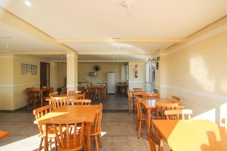 Apartamento à venda com 60m², 2 quartos e 1 vaga Apartamento à venda com 60m², 2 quartos e 1 vagaÁrea comum - Salão de festas