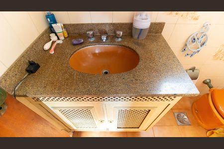 Apartamento à venda com 304m², 4 quartos e 2 vagasBanheiro Social 1