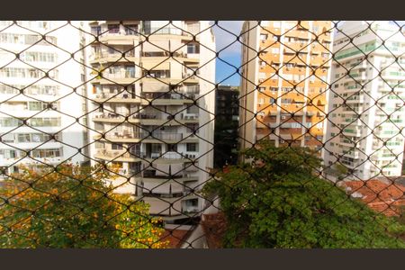 Apartamento à venda com 304m², 4 quartos e 2 vagasSuíte 1