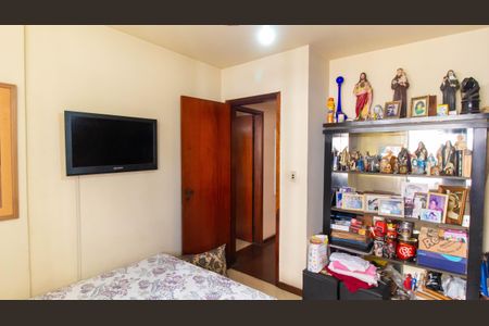 Quarto 1 de apartamento à venda com 4 quartos, 304m² em Icaraí, Niterói