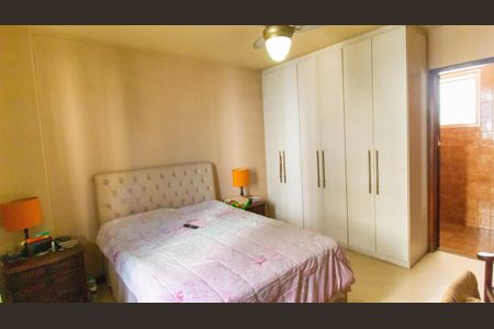Apartamento à venda com 304m², 4 quartos e 2 vagasSuíte 1