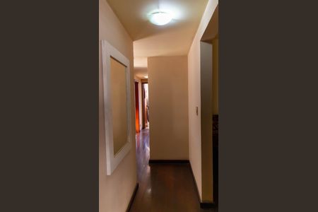 Apartamento à venda com 304m², 4 quartos e 2 vagasCorredor