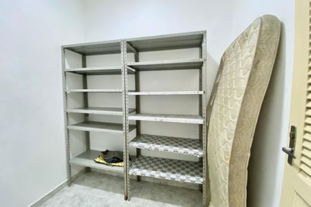 Apartamento à venda com 75m², 2 quartos e sem vagaQuarto de Serviço