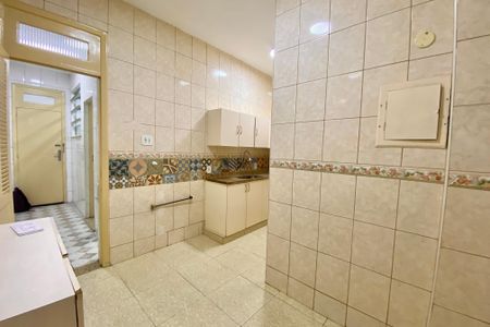 Apartamento à venda com 75m², 2 quartos e sem vagaCozinha