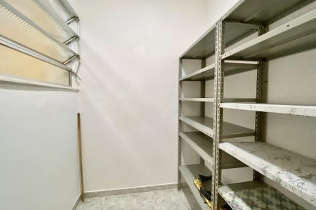 Apartamento à venda com 75m², 2 quartos e sem vagaQuarto de Serviço