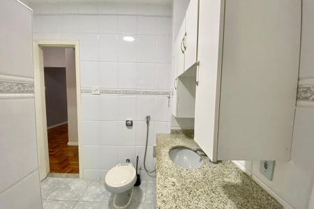 Apartamento à venda com 75m², 2 quartos e sem vagaBanheiro