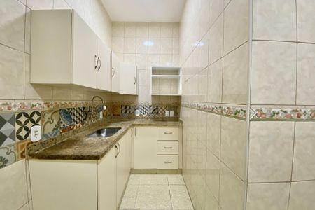 Apartamento à venda com 75m², 2 quartos e sem vagaCozinha