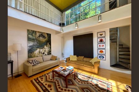 Casa à venda com 234m², 4 quartos e 1 vaga Casa à venda com 234m², 4 quartos e 1 vagaSala