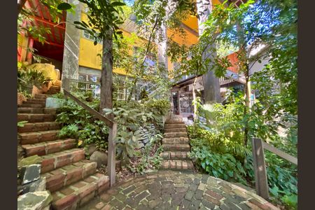 Casa à venda com 234m², 4 quartos e 1 vaga Casa à venda com 234m², 4 quartos e 1 vagaEntrada