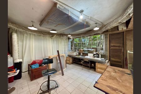 Casa à venda com 234m², 4 quartos e 1 vaga Casa à venda com 234m², 4 quartos e 1 vagaQuarto 4