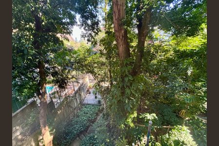 Casa à venda com 234m², 4 quartos e 1 vaga Casa à venda com 234m², 4 quartos e 1 vagaEntrada