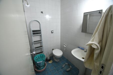 Banheiro de kitnet/studio à venda com 1 quarto, 26m² em Botafogo, Campinas